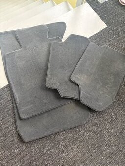 Originál koberce na BMW 5 F10, F11 jak nové