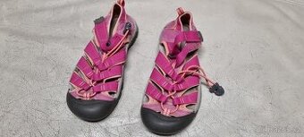 Sandály KEEN růžové vel. 36 / 22,5 cm