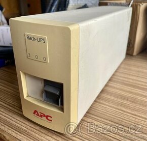 Záložní zdroj APC Back-UPS 300 - 1