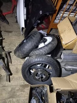 Yamaha Aerox - Náhradní dily