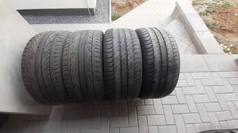 letní pneu 4x 255/40/19 - hankook, kleber - 3,5-4,5mm