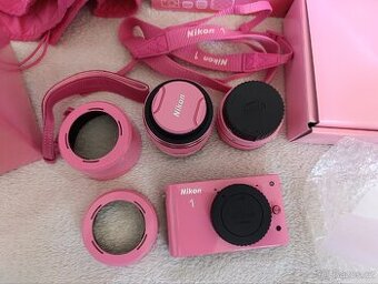Nikon 1 J1 Pink Boxed + Objektivy - 1