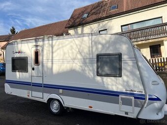 Hobby 495 UFE - Mover, předstan, vybavení