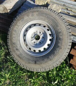 235/85 r16 rezerva mitsubishi L200