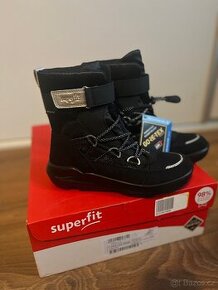 Nové zimní boty Superfit 33
