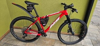 Horské karbonove kolo apache tuwan 29"