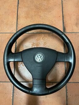 Volkswagen Golf Passat Polo tříramenný volant