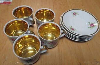 ČAJOVÁ SOUPR. PORCELÁN. ZLACENÁ