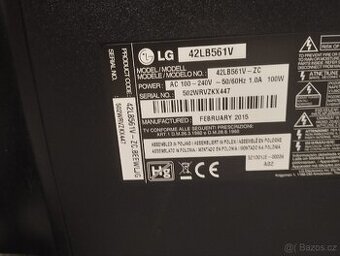 LG model 42LB561V