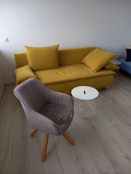 Rozkládací pohovka do garsonky i na spaní
