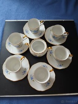 Starožitný porcelánový servis