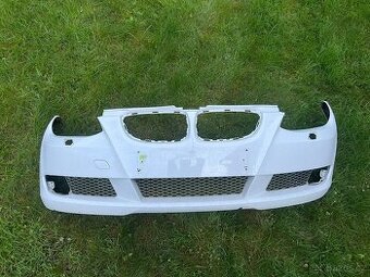 Přední nárazník BMW e92 93 před face bílá