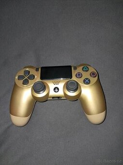 PS4 ovladač