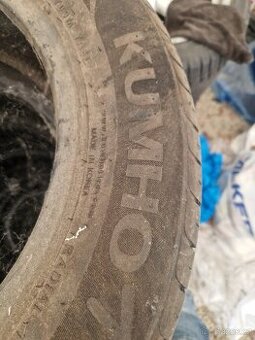 Pneu letni Kumho 185/65 R15 - 1