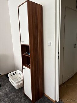 Koupelnový nábytek koupelnová skříňka skříňky