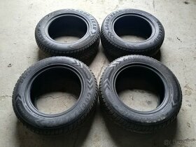 pneu zimní Goodyear Ultragrip + 235/65R17 108H