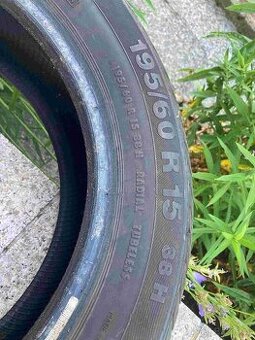 Barum Bravuris 4ks letní 195/60 R15
