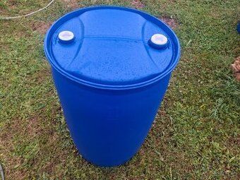 Plastové sudy 220l