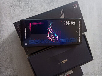ASUS ROG 6