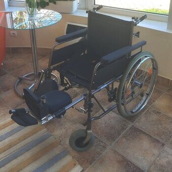 Mechanický invalidní vozík polohovací B+B