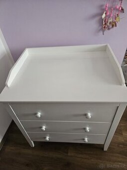 Přebalovací komoda Scarlett Laura - bílá