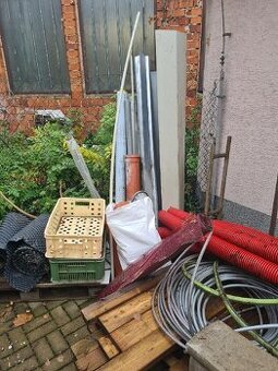 ZBYTKY STAVEBNÍHO MATERIÁLU