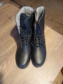 VASKY NOVÉ č.42 Poloviční cena