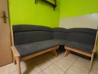 Kuchyňská lavice + 2x židle + stůl