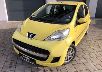 Peugeot 107 1.0 benzín manuál 50 kw