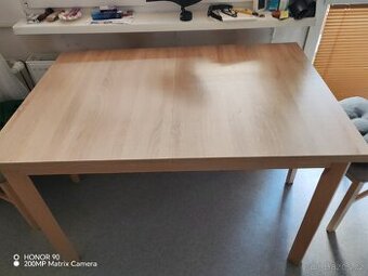 Prodám stůl
