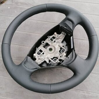 Citroën Berlingo, Peugeot Parter nový kožený volant