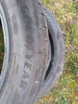 Pneu 255/45 R18 letní