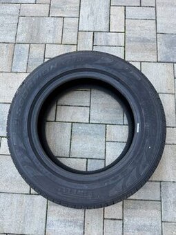 R18 LETNI NEJETA SADA PNEU PIRELLI 235/60/18 103V