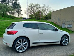 Volkswagen Scirocco Sport 160PS,R19,Manuál,Výhřev