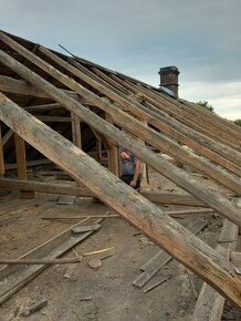Staré trámy a demontáž starých střech