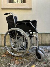 Mechanický invalidní vozík Meyra - NOVÝ