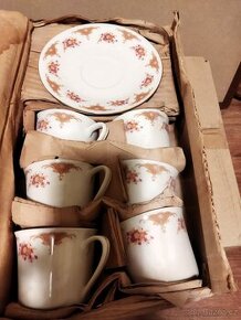 Kavový porcelánový set s podšálkem