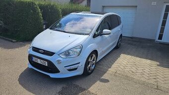 Ford S-Max Titanium S 120kw,aut.,ČR,webasto,7míst,panorama