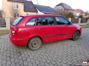 Skoda fabia combi II, 1,2 51 kW, r.v.2009