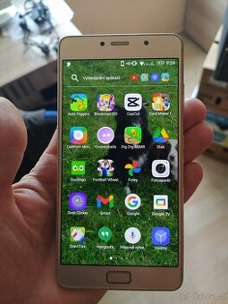 Mobil telefon 8-jádrový procesor, 4gb paměti - 1