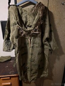 Maskovací přehoz/základ na ghillie/ a nějaký zbytek juty. - 1
