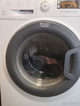 Pračka se sušičkou Hotpoint Ariston