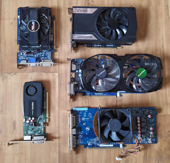 5x grafika, QUADRO K600, GTX 960...