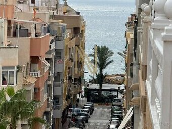 Prodej, penthouse 1+1, 46 m² s terasou a bazénem, Torrevieja