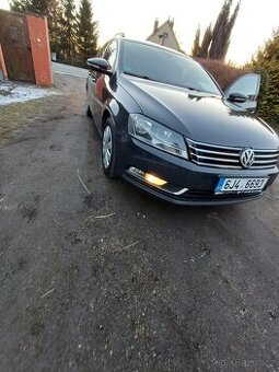 VW passat b7 2.0tdi manuál 2013