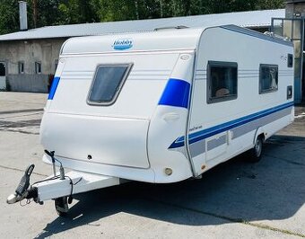 OBYTNÝ PŘÍVES HOBBY 560