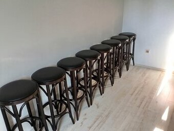 Barové židle TON + Barové stoly