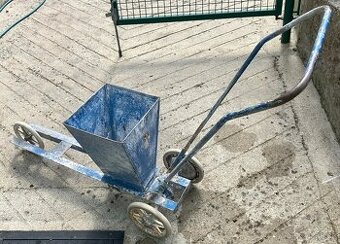 Prodám starou dobrou „lajnovačku“