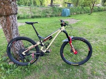 Prodám Enduro kolo Commencal 2019 META AM 29