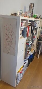 Úložný prostor - regál - knihovna- KALLAX IKEA